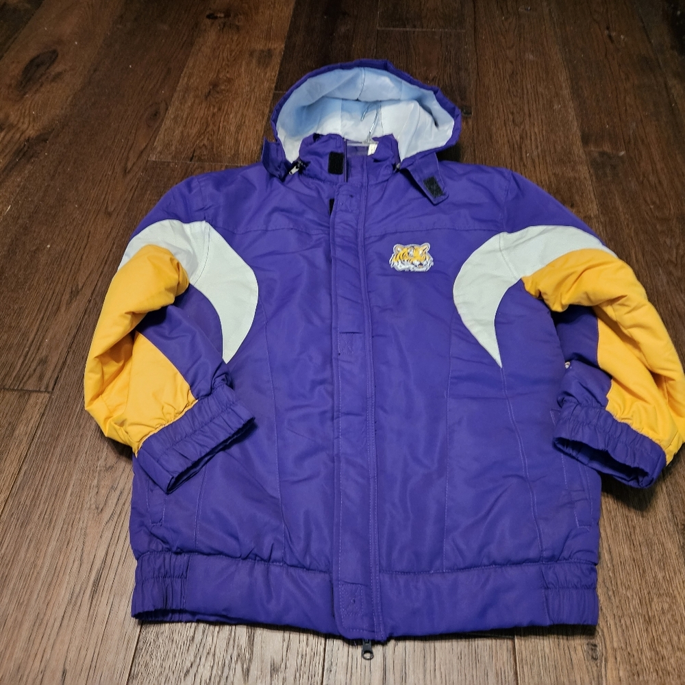 LSU Tigers Youth Size XL 18/20 Hooded Jacket Fleece Lined Purple Yellow Trim